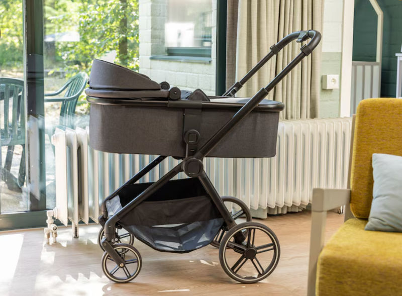 Bestand:Babycottage-MD-kinderwagen.png