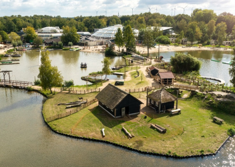 Bestand:Huttenheugte-overview.png
