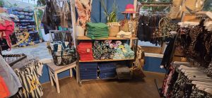 Shop&Smile badlakens.jpg